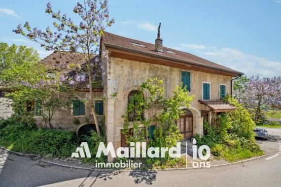MONTCHERAND – Batisse villageoise à rénover