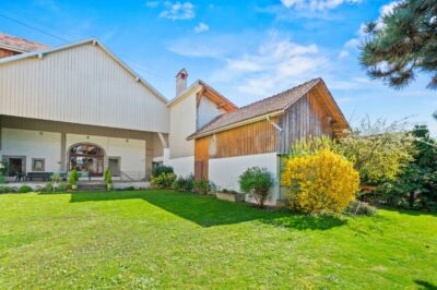 Photo 1 de l'annonce 1604492 - maison villageoise avec grands disponibles