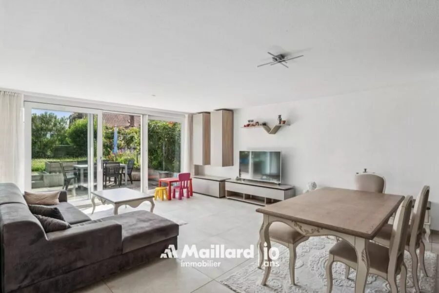Bel appartement de 3.5 pièces rénové à Pully