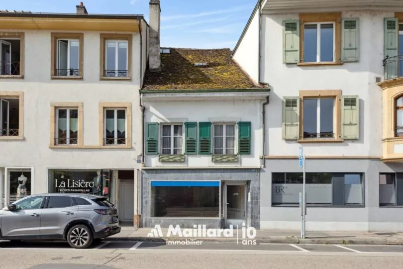 Centre-ville – maison avec espace commercial à rénover