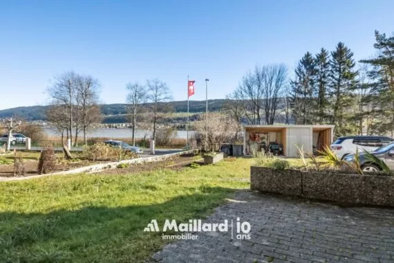 Sentier – Appartement 2.5 pièces avec terrasse à deux pas du lac