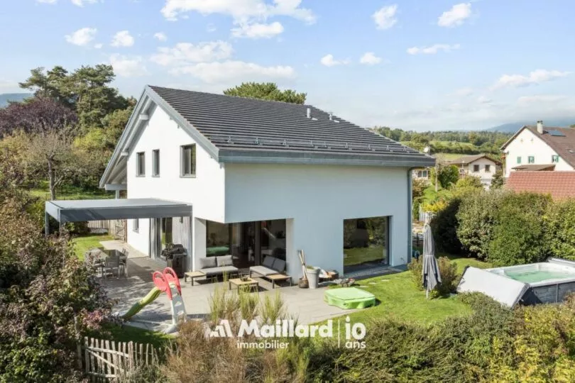 Bretonnières – Magnifique maison contemporaine
