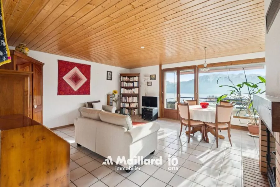 Appartement avec une magnifique vue sur le lac