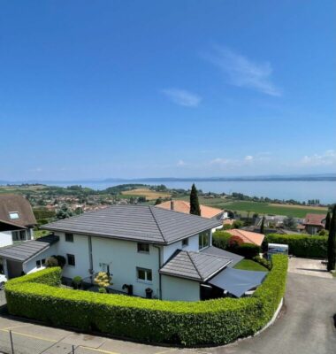 Photo 1 de l'annonce 1683281 - bevaix – magnifique villa contemporaine avec vue sur le lac et les alpes