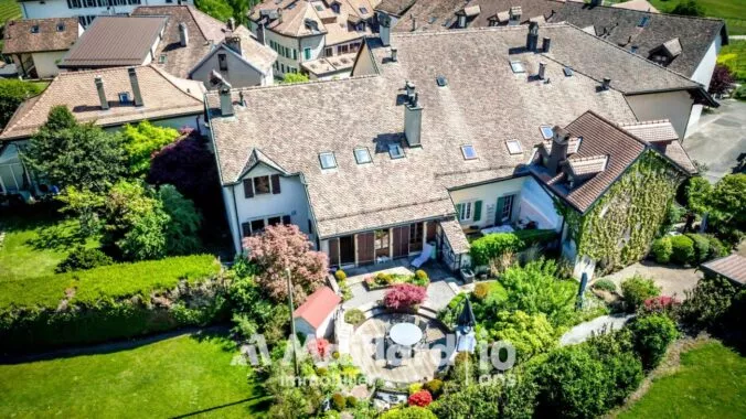 Charmant Immeuble de 3 logements