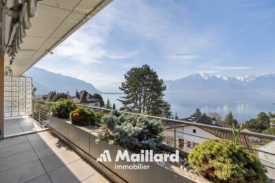 Photo 1 de l'annonce 1726923 - magnifique 2.5 pièces avec une vue à 180° sur le lac