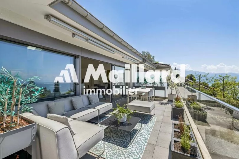 Vue lac et calme absolu pour ce superbe appartement contemporain