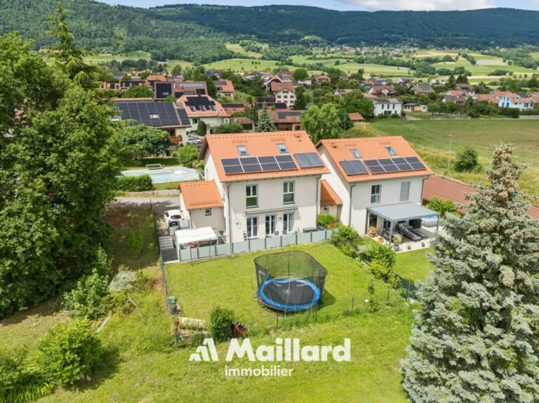 Fiez : Spacieuse villa mitoyenne de 5,5 pièces