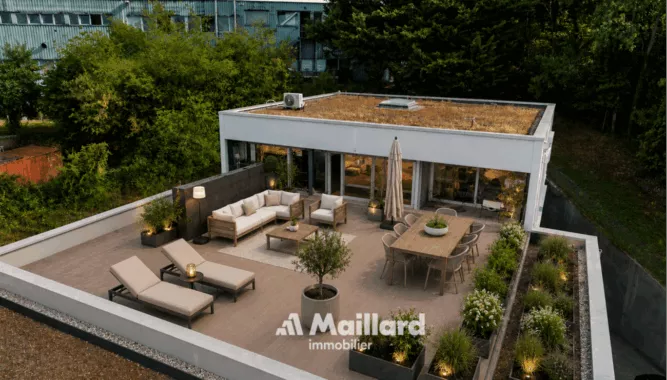 Superbe attique contemporain doté d’une terrasse privative de plus de 100 m²