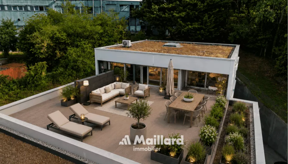 Superbe attique contemporain doté d’une terrasse privative de plus de 100 m²