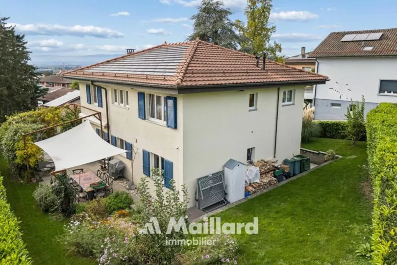 Villa indiviudelle de 7.5 pièces avec studio indépendant